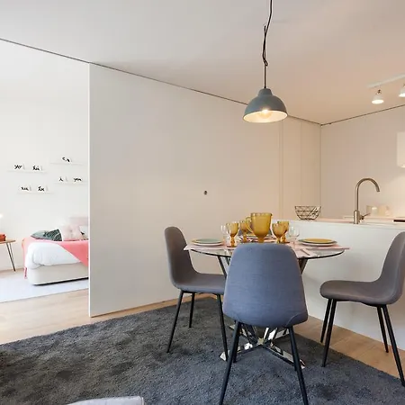 Letters Inspired In By Cozzy Homes Apartment Lissabon